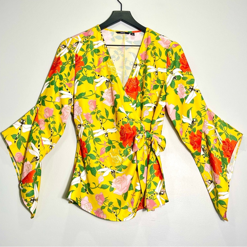 BETABRAND Women's Wrap Blouse Floral Dragonfly Print Yellow Bell Sleeves Sz Med